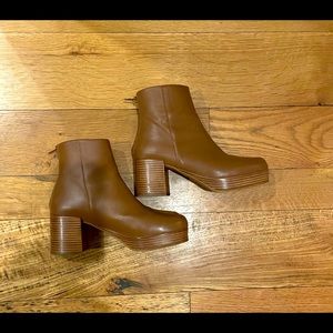 Intentionally Blank Platform Boot